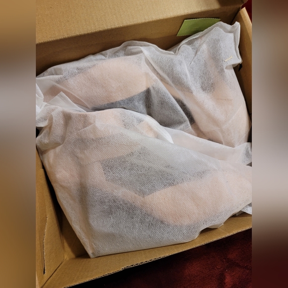 NIB PINKISH TAN DOUBLE ANKLE STRAP VELCRO CLOSURE (YEAH) CLOSED TOE HEEL… - Picture 12 of 13